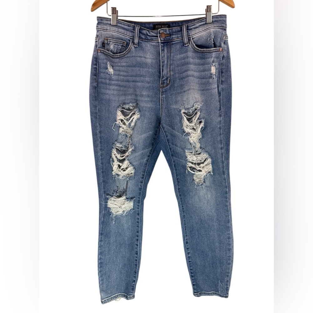 Judy Blue Jeans Women’s Size 9/29 Boyfriend Fit Distressed Ripped Stretch Denim